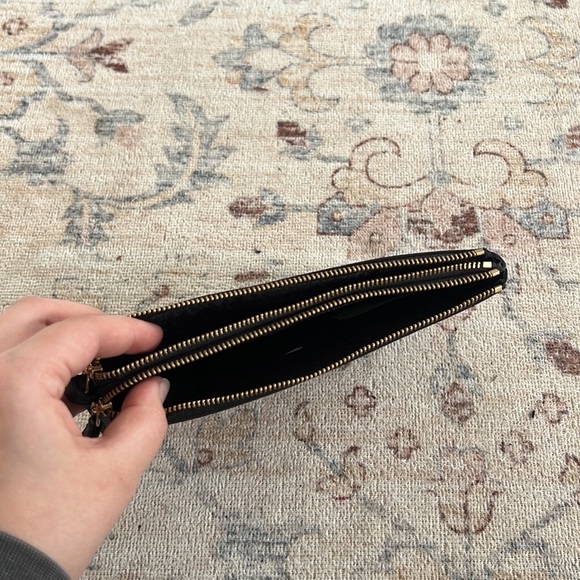 Kate Spade Wallet Wristlet - Picture 6 of 8